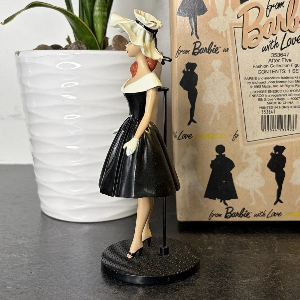 NEW 1993 Mattel From Barbie with Love 353647 After‎ Five 1962 Enesco Figurine